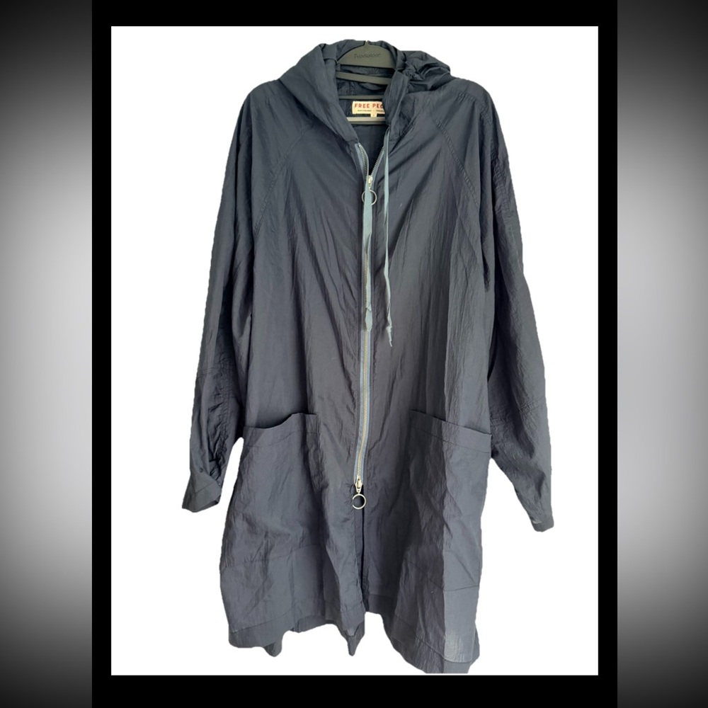 FREE PEOPLE Oversized Packable Windbreaker Jacket Hood Navy Blue Sz S